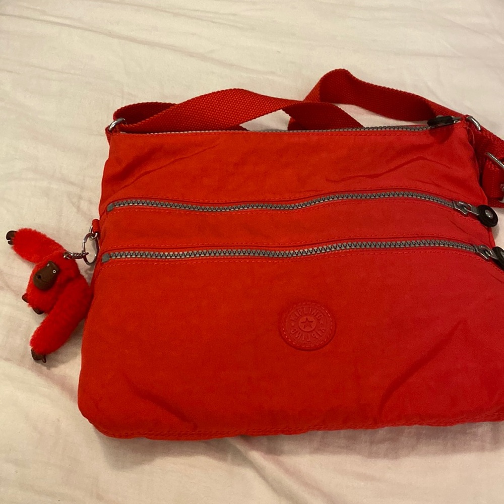 Kipling crossbody
